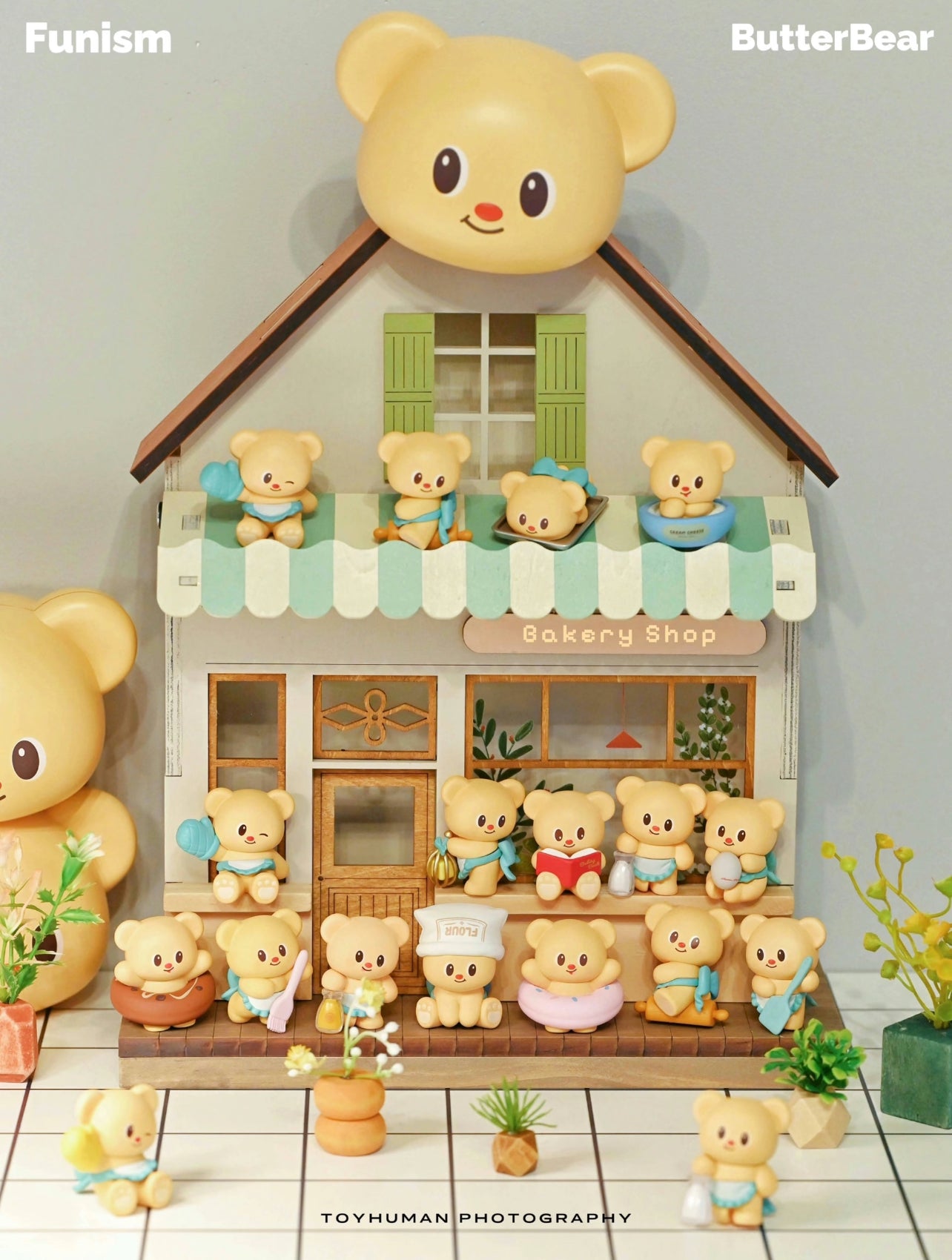 Funism Butterbear Baked with Love Series Cubby Face Mini Figures