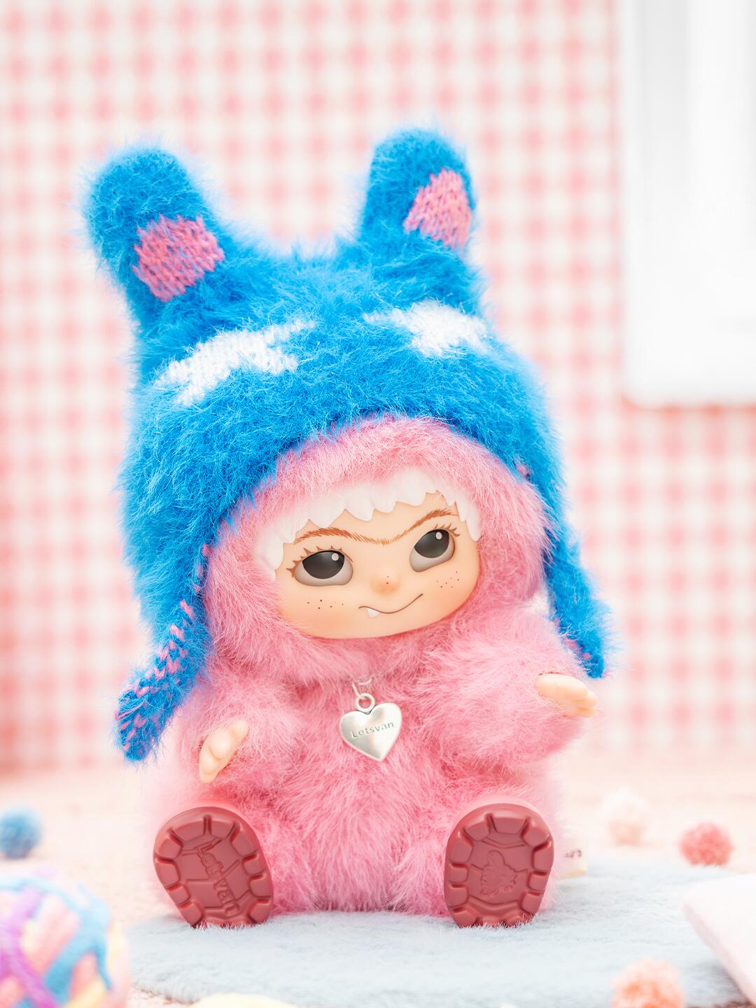 【PRE-ORDER】WAKUKU Fuzzy Trendy Fun Party Series Plush Blind Box