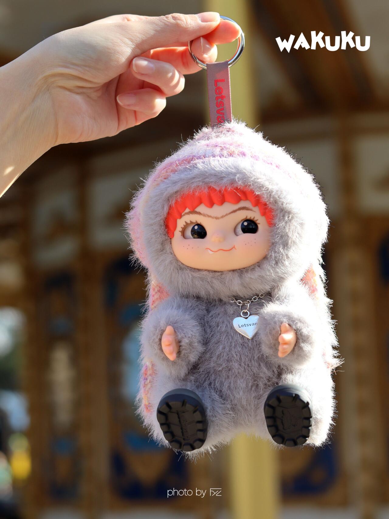 【PRE-ORDER】WAKUKU Fuzzy Trendy Fun Party Series Plush Blind Box