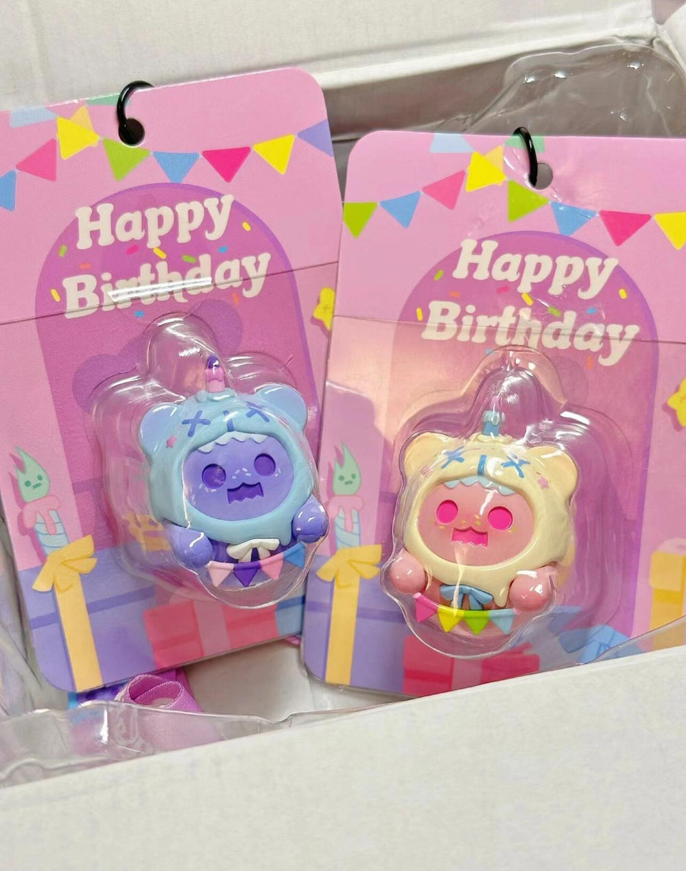 FINDING UNICORN ShinWoo-65% Birthday Series (Blueberries/ Bramble) Hanging Card