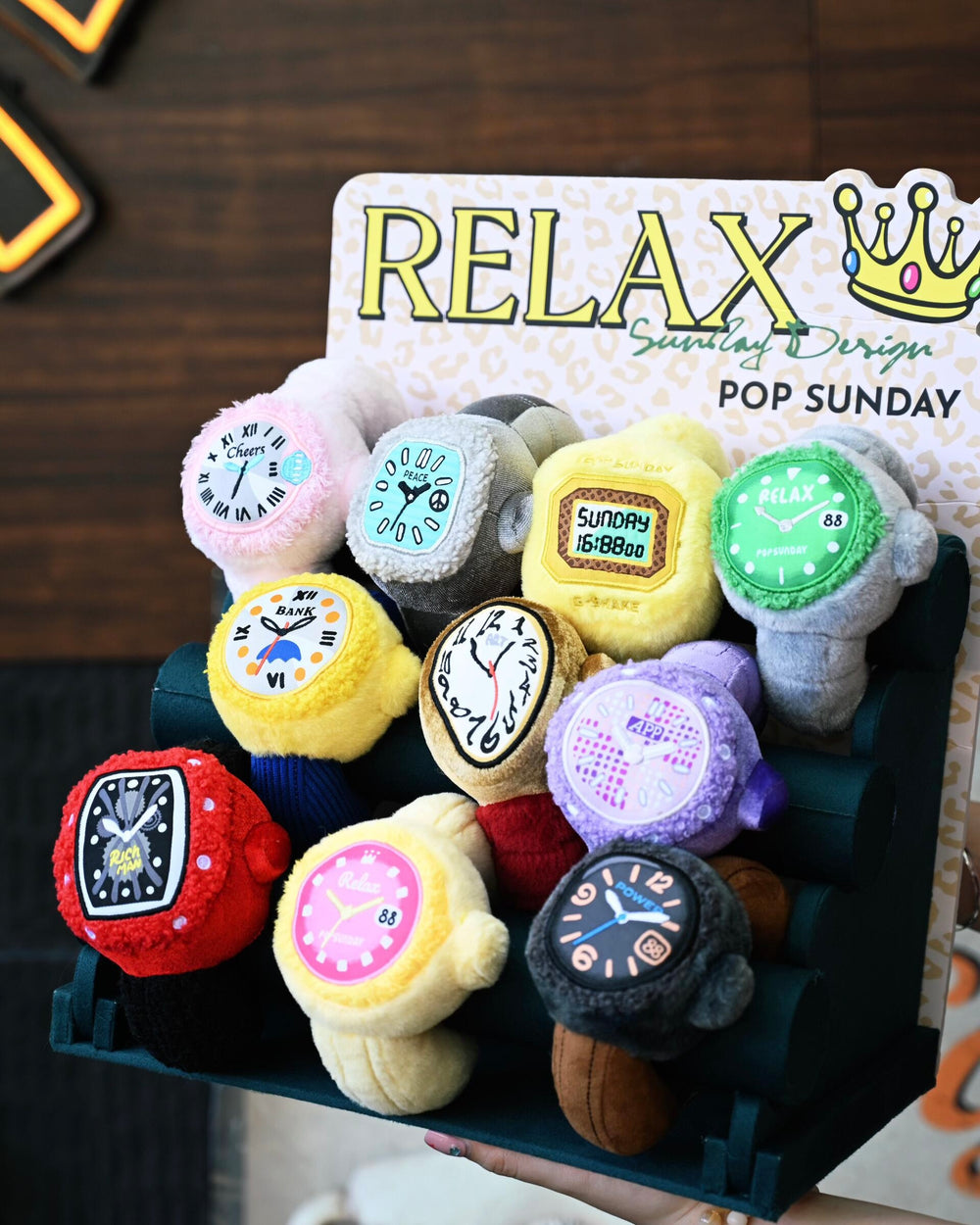POP SUNDAY Relax Watch Plush Blind Box