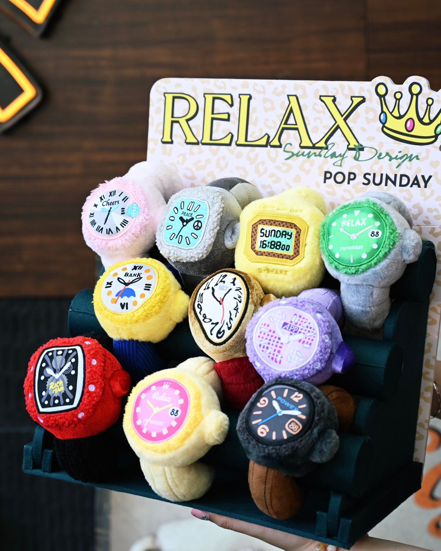 POP SUNDAY Relax Watch Plush Blind Box