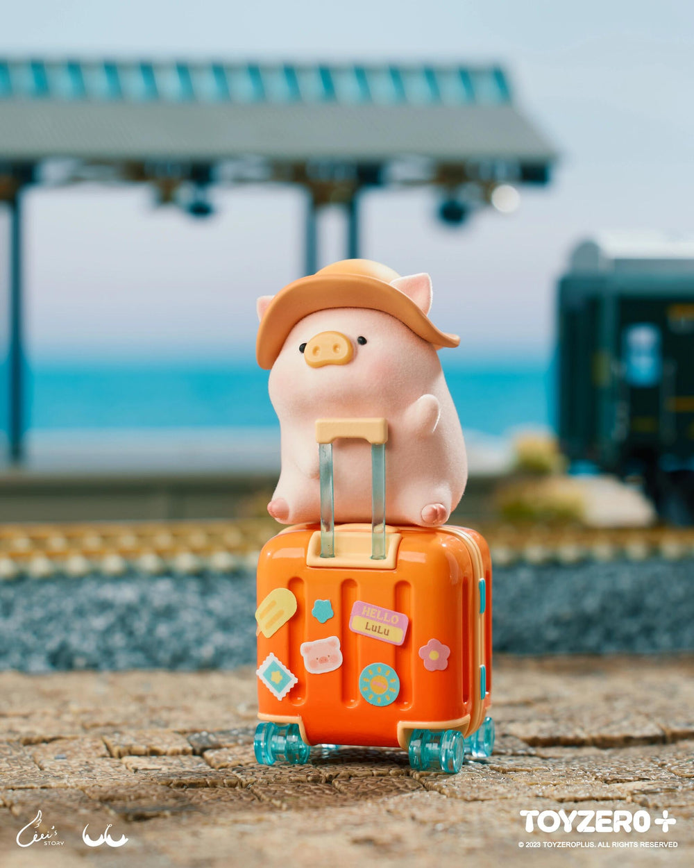 52TOYS LULU THE PIGGY'S TRAVEL BLIND BOX SERIES